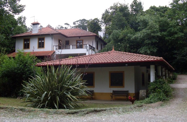 CASA DO MOINHO, ländliches Bauernhaus, 4 km vom Meer bis zu 10 Personen