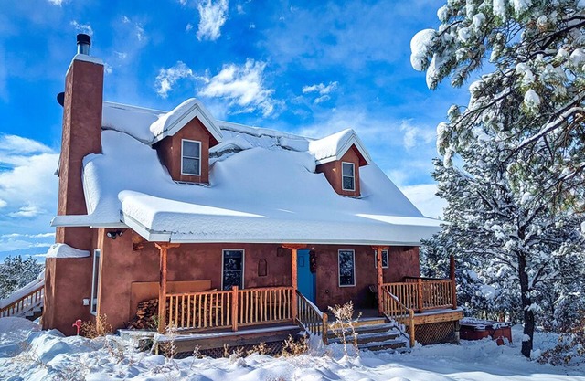 * Taos Private Luxury Home-Ski, Wanderung, Great Mt. Aussicht, Kamin, Ruhig
