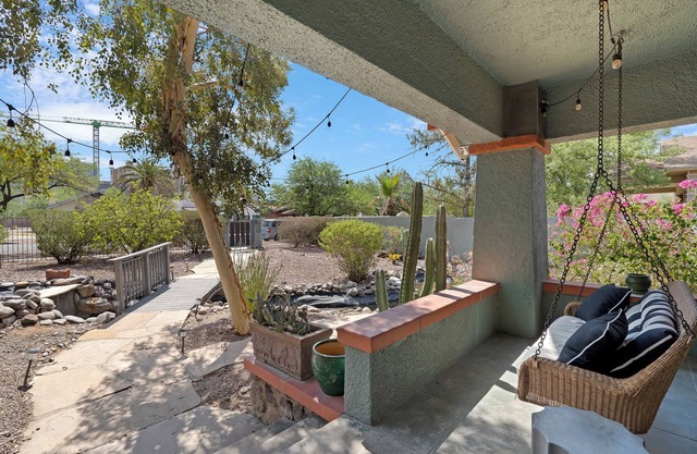 Casa Duende, Walk to UofA, Pool