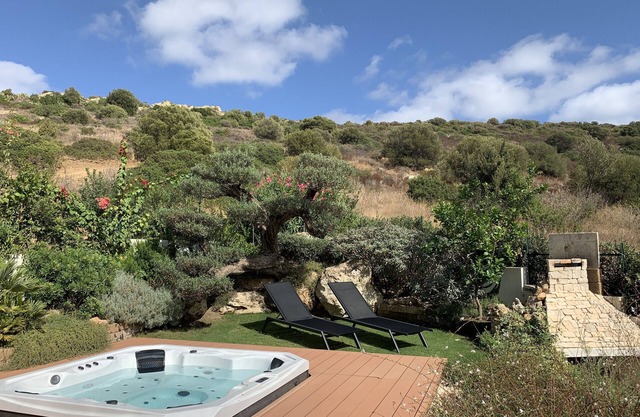 Casa Edhen Villasimius - Garden & Jacuzzi