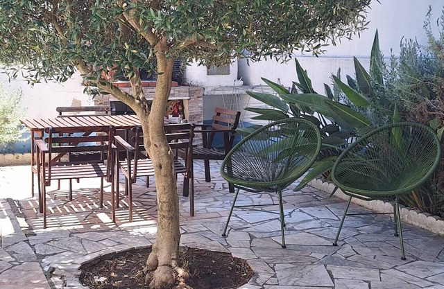 Casa Ferry Holiday House Lisbon 15min & Beach 8min