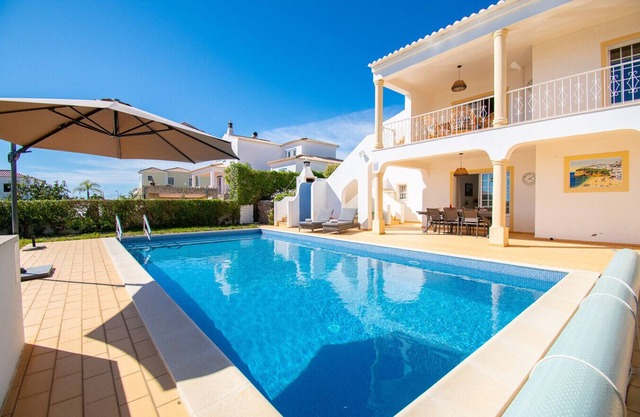 Casa Filipa: Lower Floor