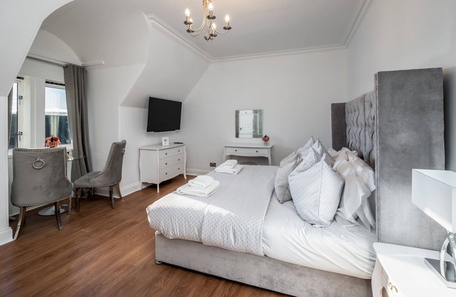 Studio-Deluxe-Ensuite Dusche