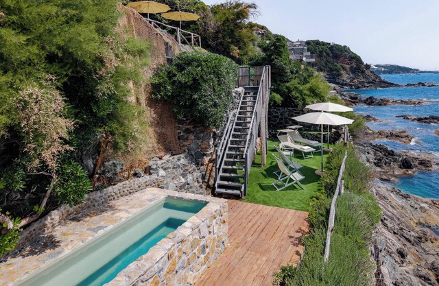 Casa Frontemare con Scesa al Mare Privata