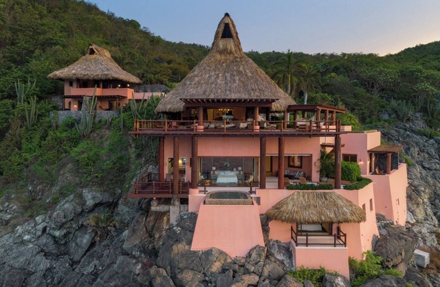 Casa Garrobo: Luxury Oceanfront Cliff Compound with Chef, Staff & 3 Pools