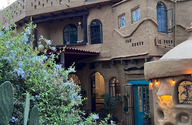 Casa Gaudi, Beautiful house with incredible views