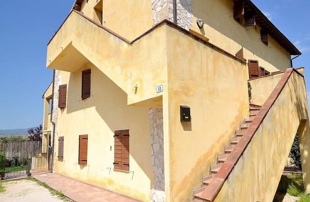 Casa Geranio B: Eine moderne und charmante Wohnung in einer ruhigen Gegend, nur wenige Minuten vom Zentrum entfernt.