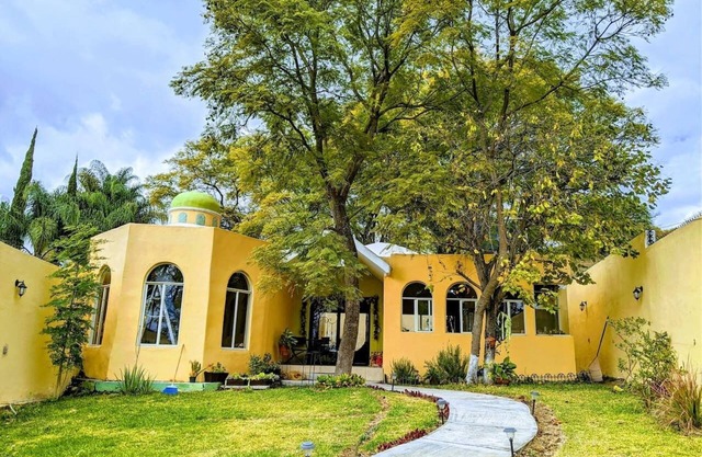 Casa Jacarandas Chalet mit Garten in Chapala