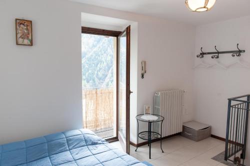 Casa La Lanterna nelle Alpi Orobiche