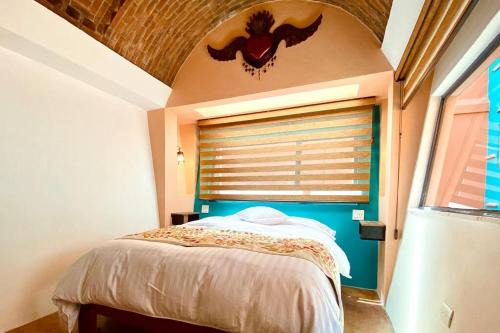 Casa La Luz #2 Private One- bedroom Apartment with Full Kitchen and Private Roof Terrace