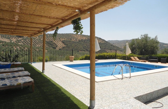 Casa Lasnavillasmm, Montefrio, 8 bis 16 Personen