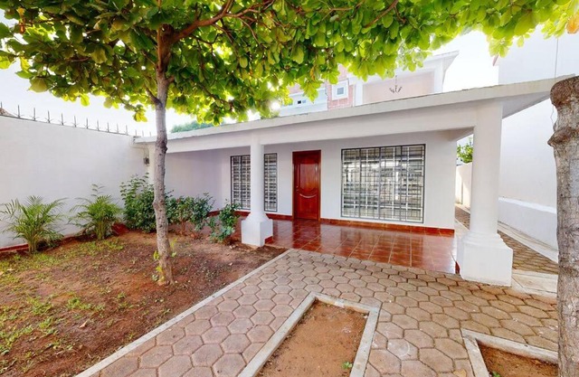 Casa Lau