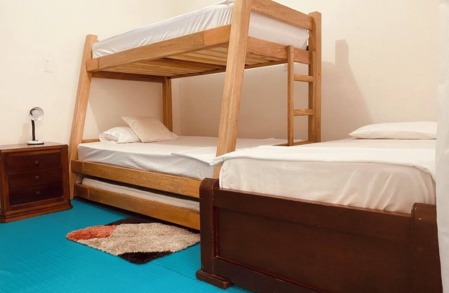 CASA LAURA (suitable for a group of family or friends) LARGE, LUMINOUS AND WINDY