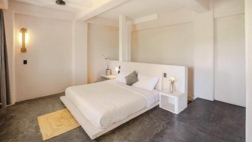 Casa Leah in Zicatela - Luxury Boutique Apartment - with Private Plunge Pool - Steps from The Beach and la Punta - AC in Bedroom - 8