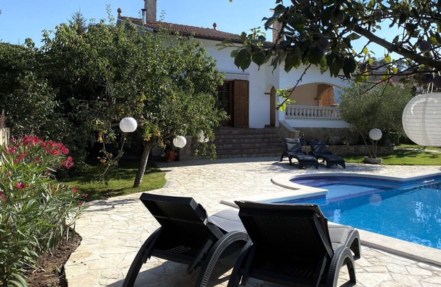 Casa LeVi, a family home with private heated pool