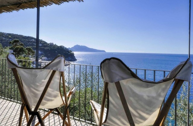 Casa Leyla umgeben von Meer
