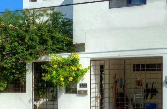 Casa Loro - Moderne 3BR Haus mit Pool Perfekt für Taucher oder Familiengruppen