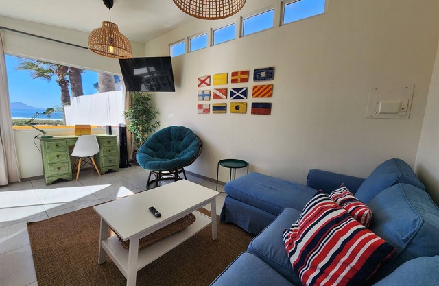 CASA LUCIA - Beachfront House