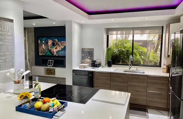 Casa Luna Luxury Condado Beach Apt - 3b2b - 8 guests