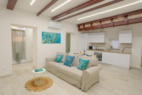 Casa Macrì - VADOALMARE Immobiliare