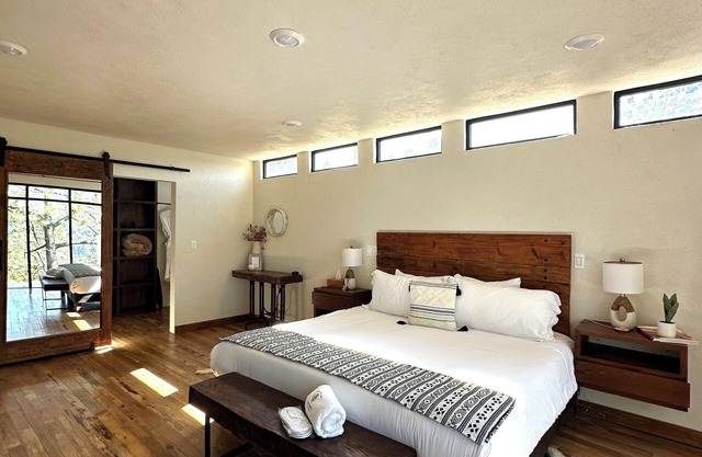 Casa Madera 1A Estancia a la orilla del acantilado...Ideal para parejas!