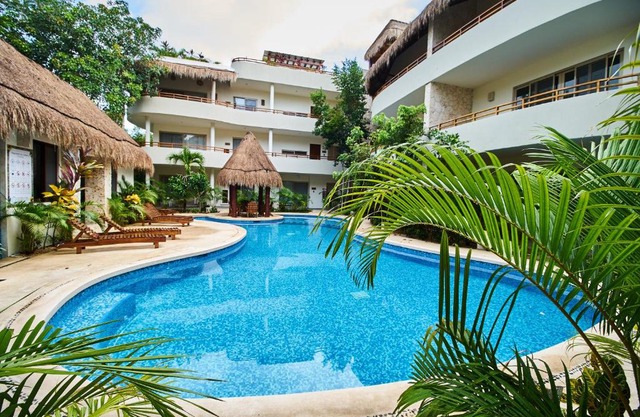 CASA MARGARITA- 5 min to the beach & pool & jacuzzi