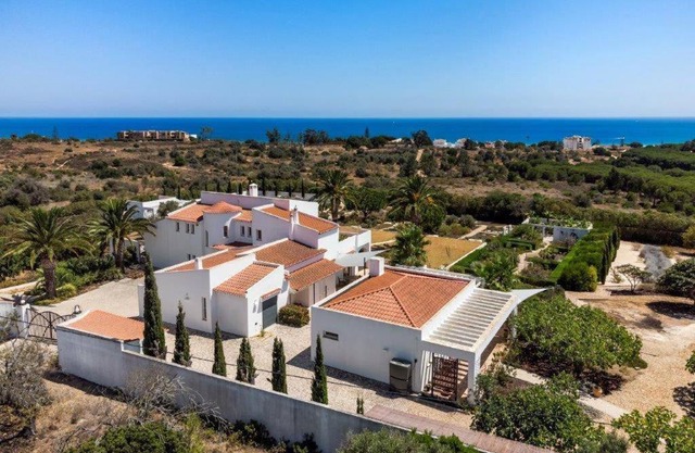 Casa Mariposa Ocean view guest house villa