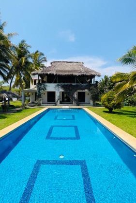 Casa Maya private villa on the beach