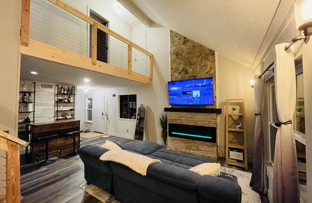 Casa Mia by the Braves Stadium In Smyrna Ga