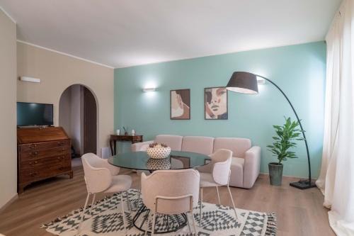 Casa Mina