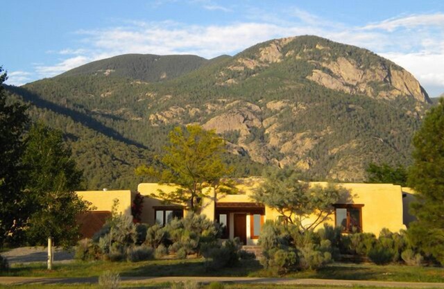 Casa Montana-Hallenbad -Tennis- Kamin -Mountain Aufrufe- Whirlpool -Wifi