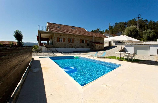 CASA NA ALDEIA / HOUSE IN VILLAGE