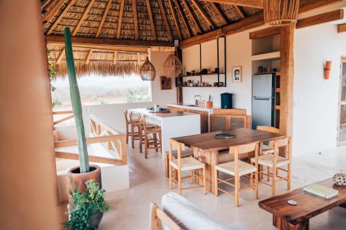 Casa Nuez 2- Upper Villa with Magical Sunset and Ocean Views