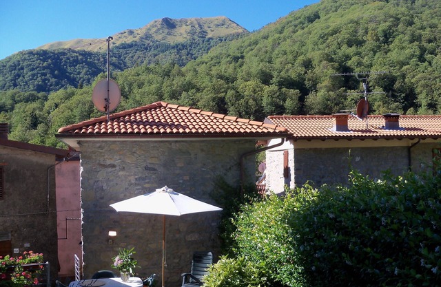 Das Casa O ist ein restauriertes Steinhaus aus dem 19. Jahrhundert mit Garten für 4 + 1 Personen