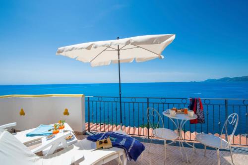 CASA OLGA, UN AFFACCIO SUL MARE !