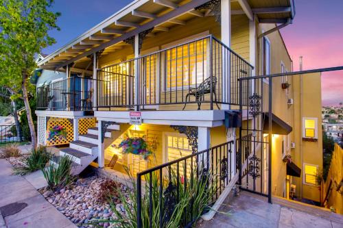 Casa Pacifica - BBQ, Firepit, Walk to tons of fun places