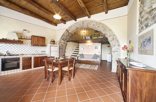 Hillside House in Cilento