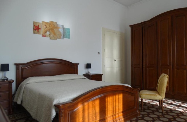 Casa Piruni
