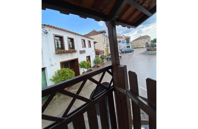 Casa Rústica Junto á Praia da Bogueira, Serra da Lousã