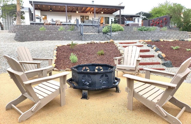 Casa Robles -BBQ, Spa and Firepit!