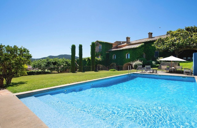 Casa Rufina- Exclusiva Propiedad en el Corazón de Pals- Costa Brava