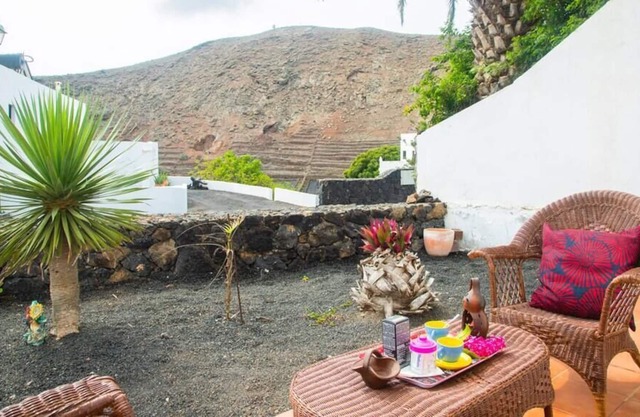 Casa Rural Yeyo in the volcano crater