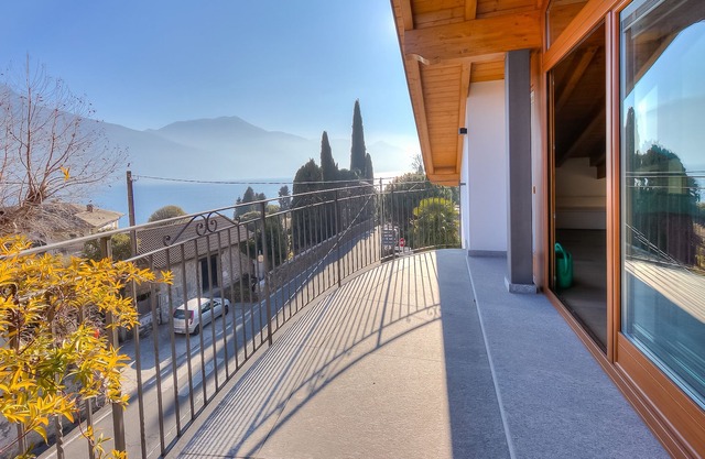Casa Salice, Musso, Italy