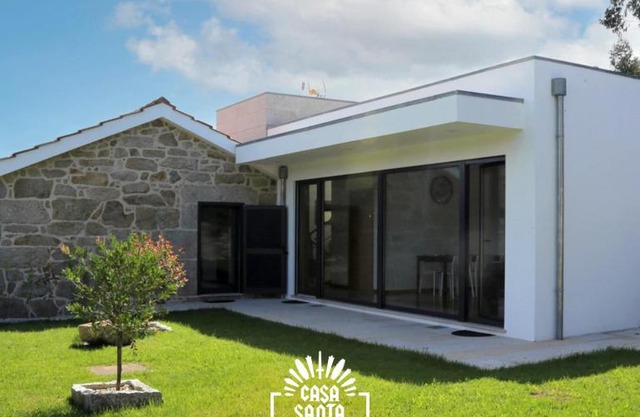 Casa Santa Marinha