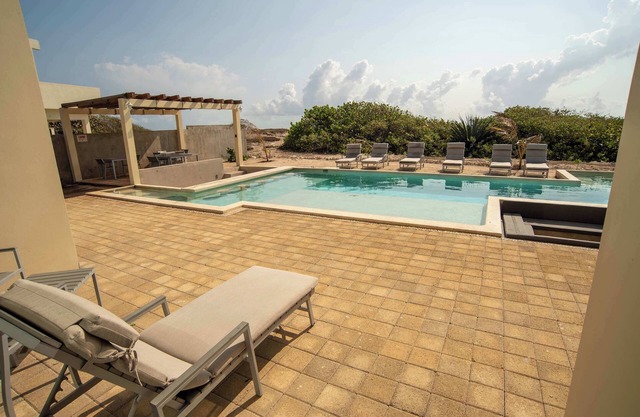 Casa Serena: Oasis in front of the Caribbean with Pool and Terrace