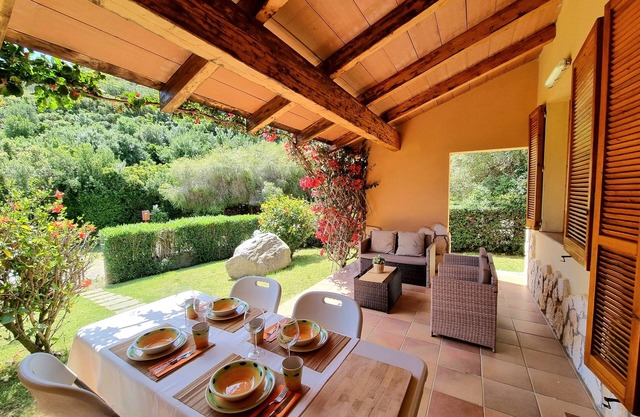 Casa Serena vicino al mare WiFi giardino 2 parcheggi privati