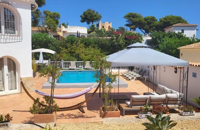 CASA SERENITA charming villa with swimming pool