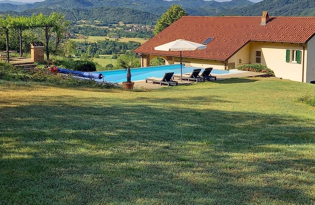 Villa mit Schwimbad