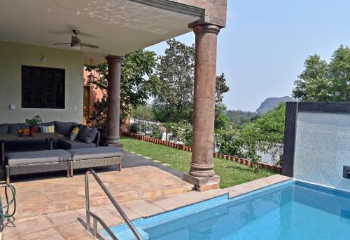 Casa Tara con vista a las Montañas de Tepoztlán incluye desayuno de bienvenida