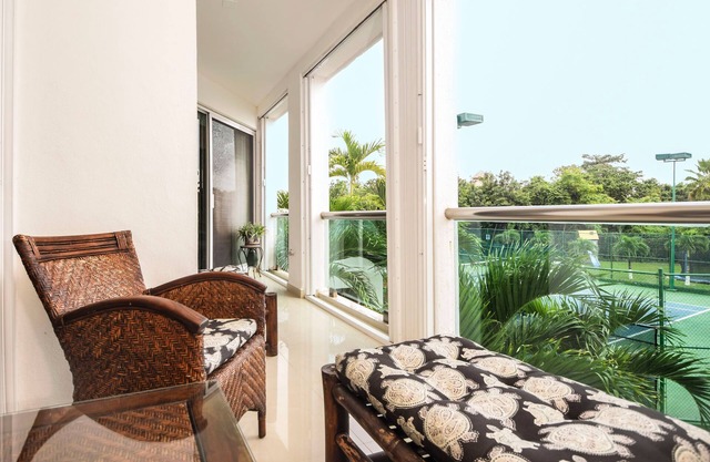 Casa Tortuga w/ Pool, Hot Tub, Gym